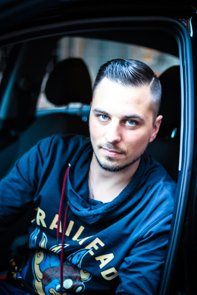 Мужская-стрижка-Лёха-20-10